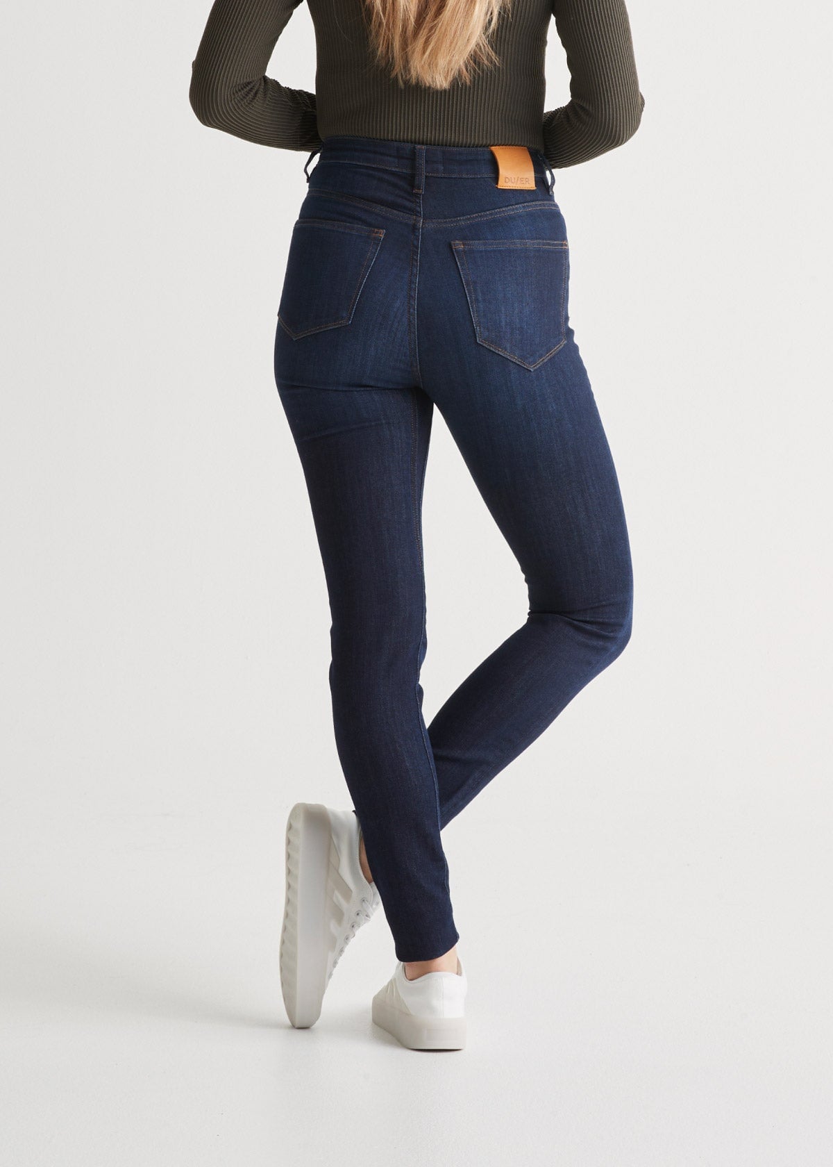 Medium & Large Women High Waisted Denim Jeans at Rs 250/piece in Surat |  ID: 17912758391